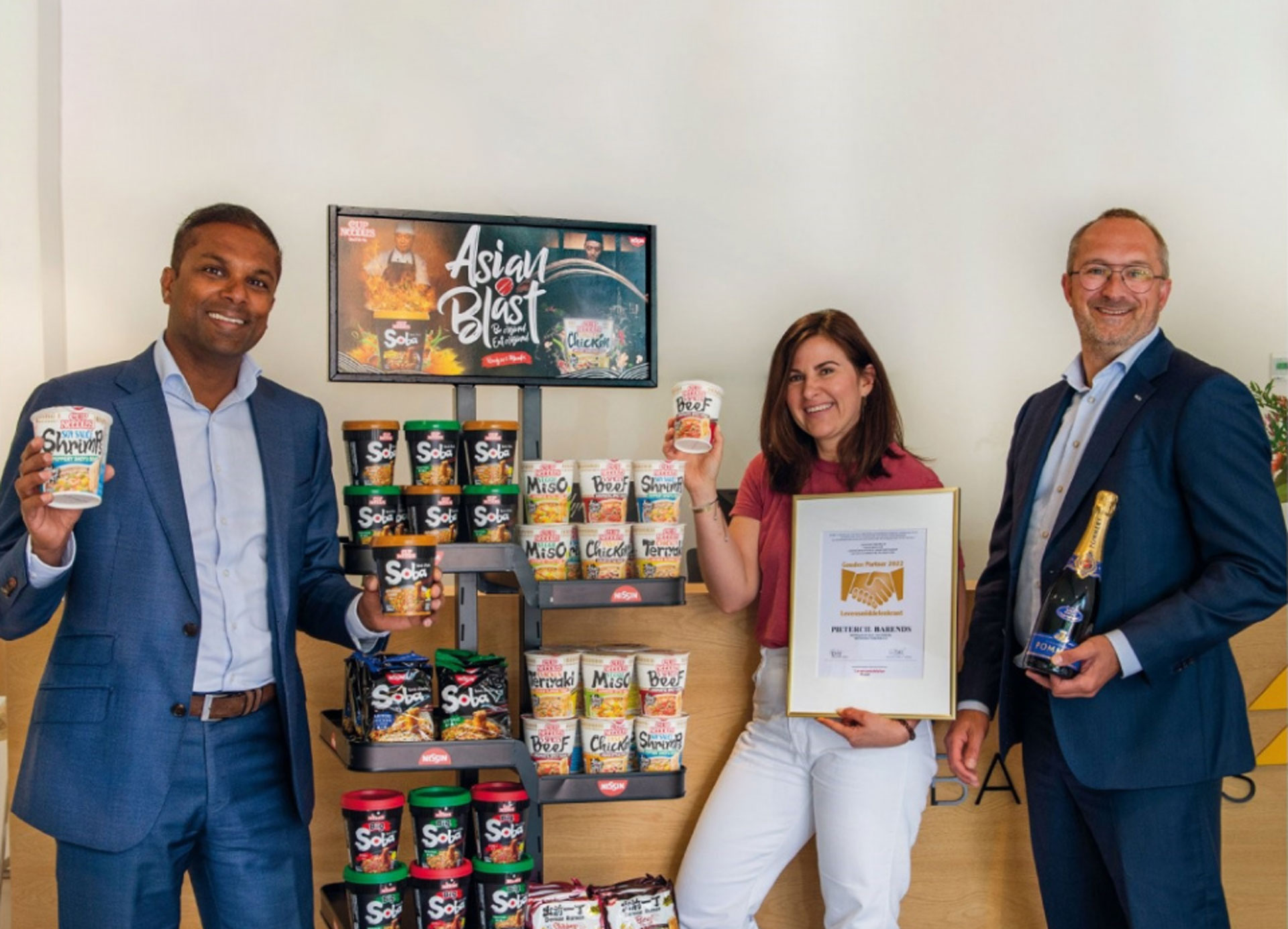 Pietercil Barends rewarded with "Golden Partner" award